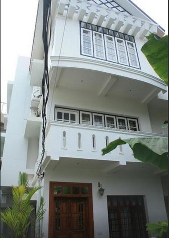 The Fort Bungalow Kochi Bagian luar foto
