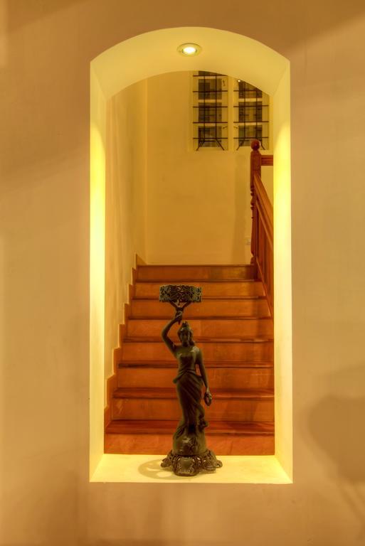 The Fort Bungalow Kochi Bagian luar foto
