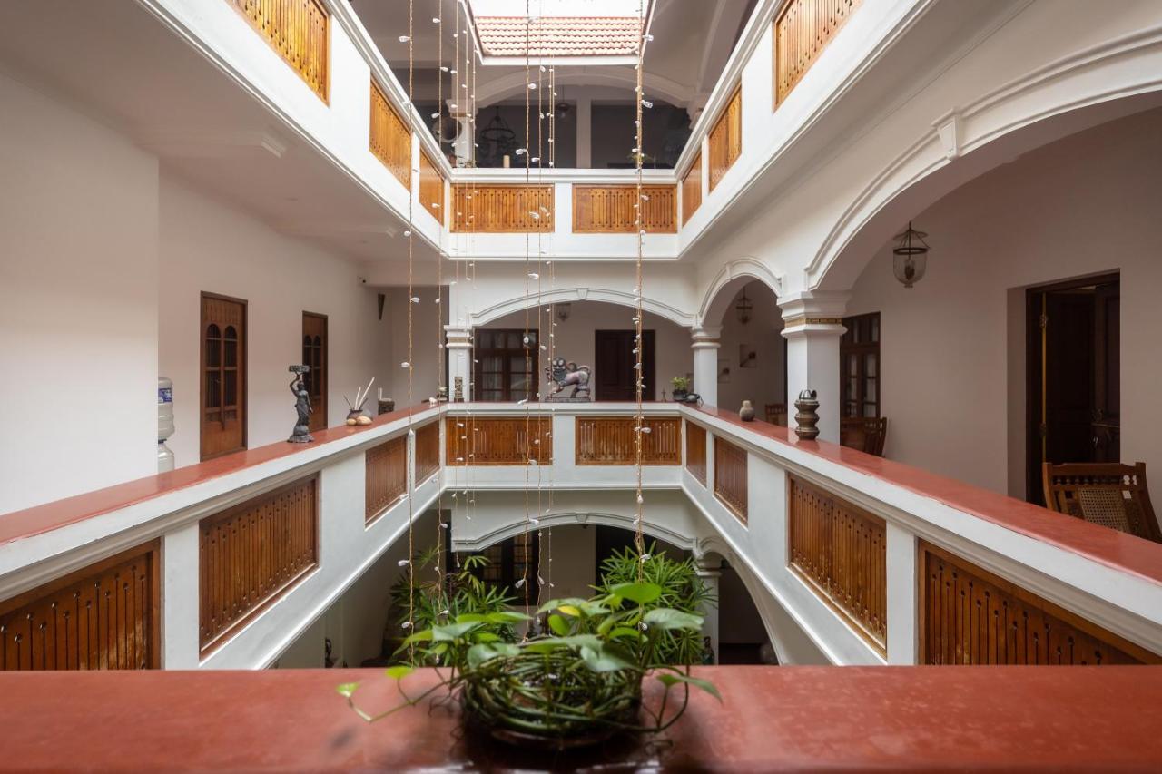 The Fort Bungalow Kochi Bagian luar foto