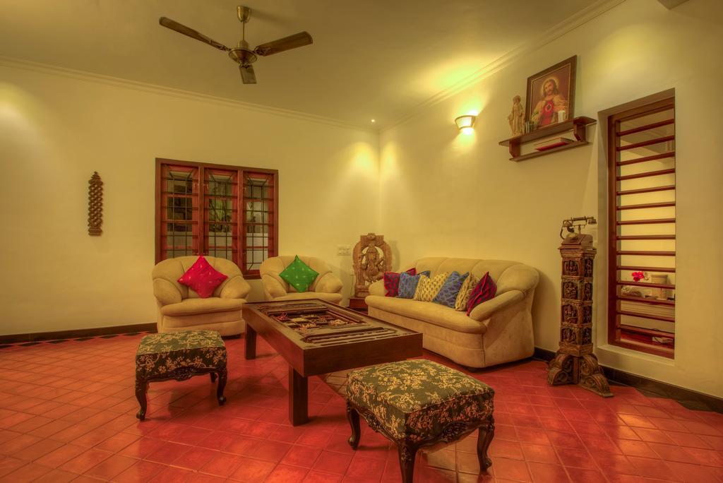The Fort Bungalow Kochi Bagian luar foto