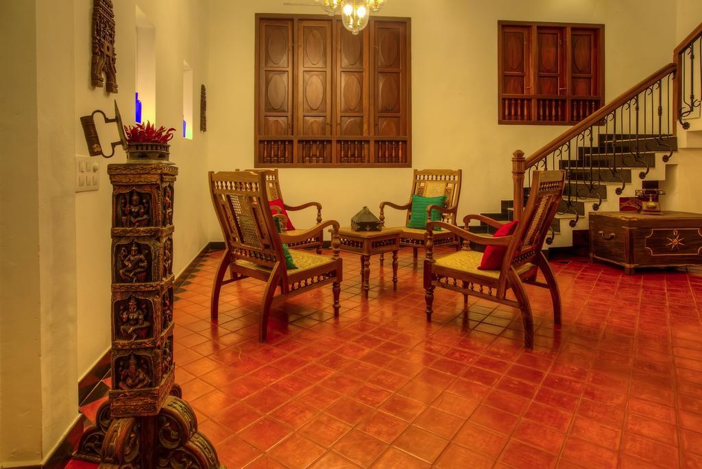 The Fort Bungalow Kochi Bagian luar foto